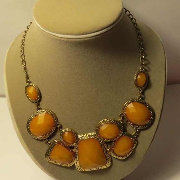 Apricot Colored Statement Necklace - Picture 1 of 8